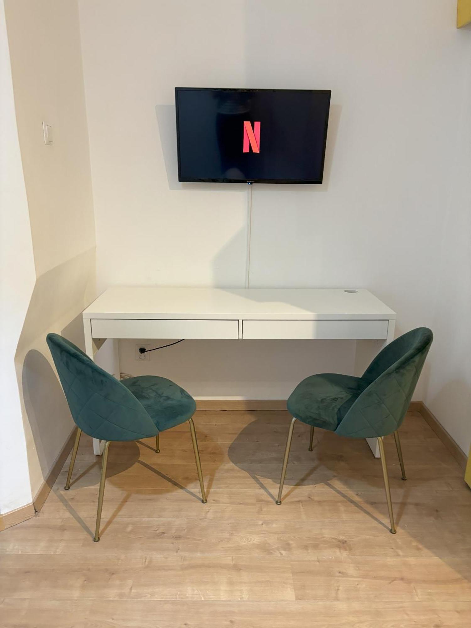Tiny Studio Quinet Букурещ Екстериор снимка