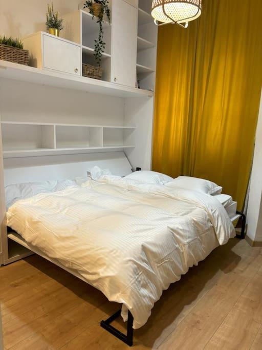 Tiny Studio Quinet Букурещ Екстериор снимка