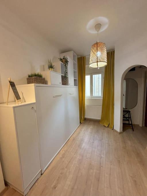 Tiny Studio Quinet Букурещ Екстериор снимка
